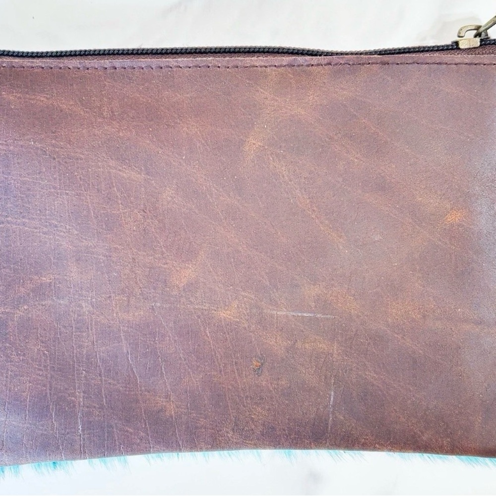 Turquoise Hair-On-Hide Leather Clutch Gold Speckled Tassel Pouch - Picture 3 of 3